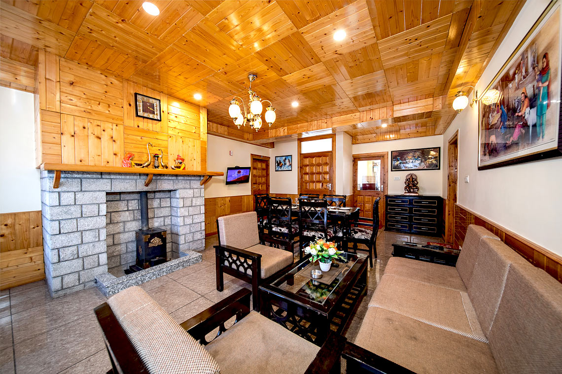 Base Cottage with Balcony