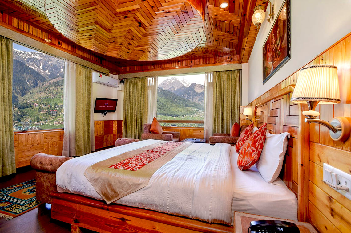 The Foghills — Deluxe Room, Manali boutique hotel